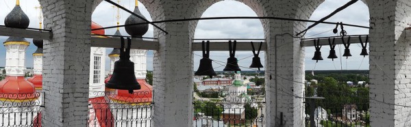 Тотьма: город черной лисы и церквей-галеонов